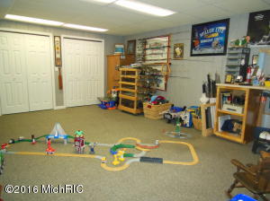 7526 5th S, Mattawan, MI 49071 photo 24