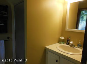 7526 5th S, Mattawan, MI 49071 photo 21
