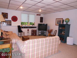 7526 5th S, Mattawan, MI 49071 photo 27