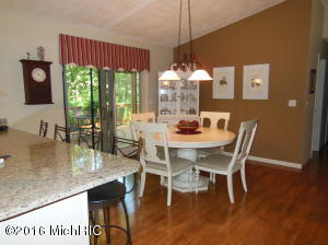7526 5th S, Mattawan, MI 49071 photo 9