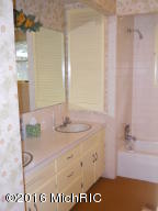 8576 E Colby Rd, Crystal, MI 48818 photo 11