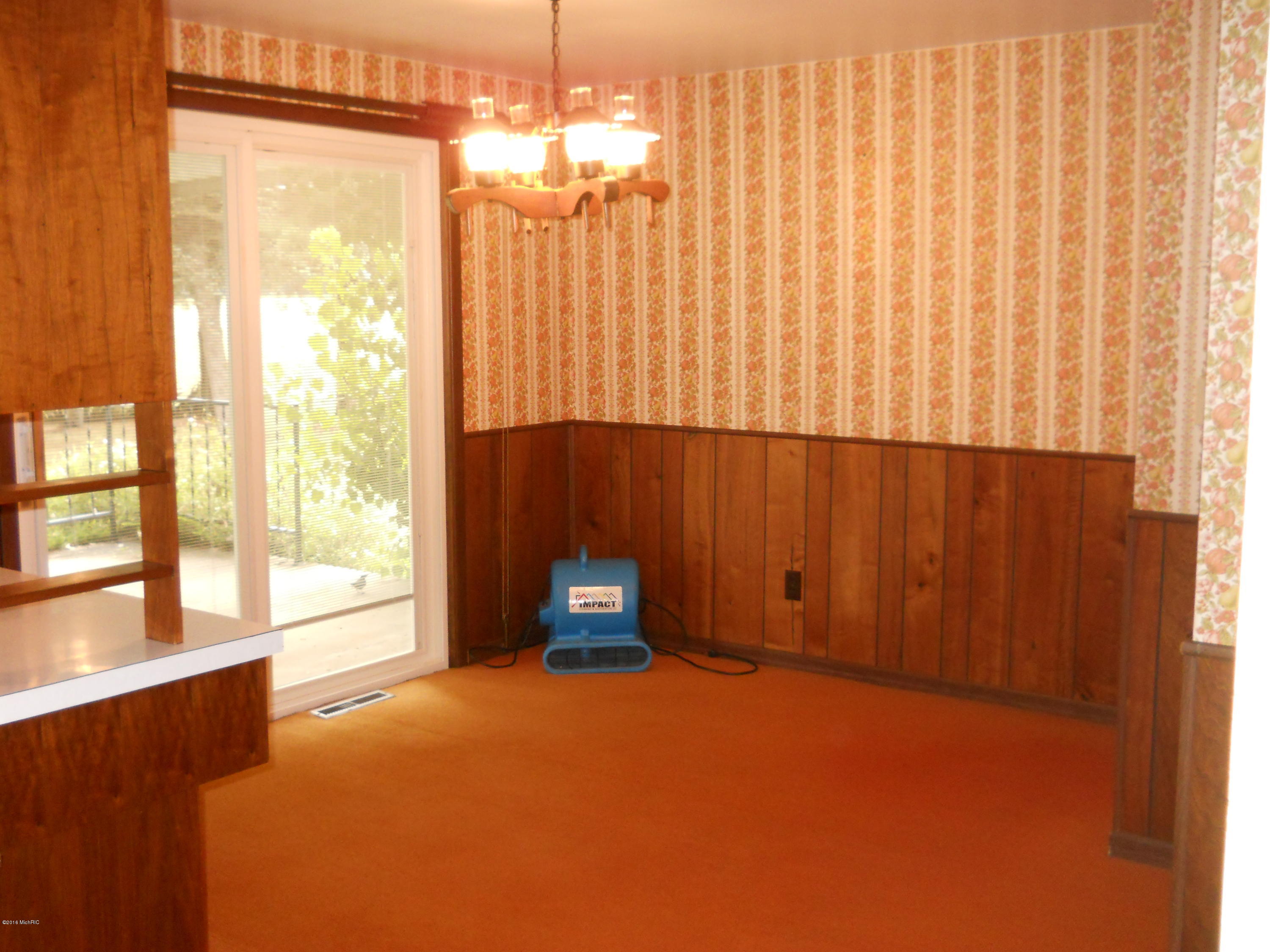 8576 E Colby Rd, Crystal, MI 48818 photo 6