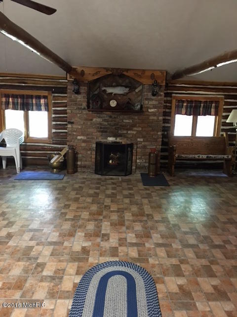 8564 S Virginia Blvd, Baldwin, MI 49304 photo 10