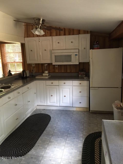 8564 S Virginia Blvd, Baldwin, MI 49304 photo 16