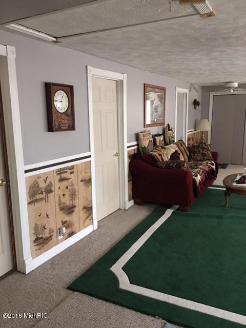 8564 S Virginia Blvd, Baldwin, MI 49304 photo 4