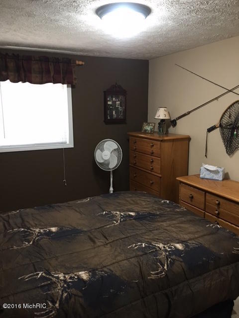8564 S Virginia Blvd, Baldwin, MI 49304 photo 9