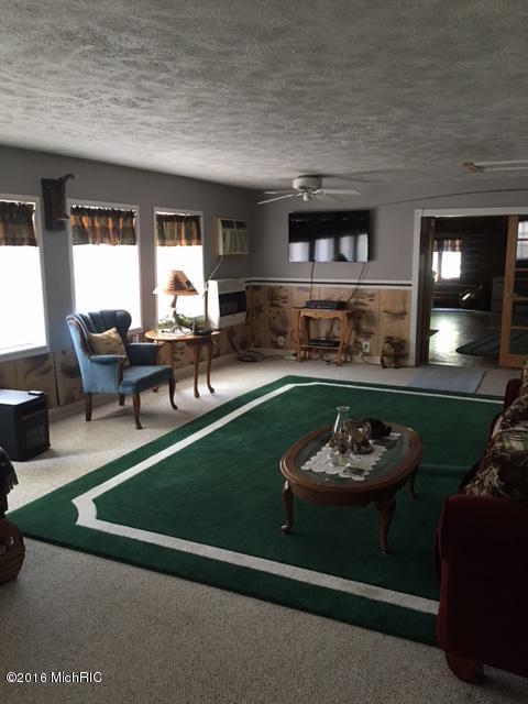 8564 S Virginia Blvd, Baldwin, MI 49304 photo 5