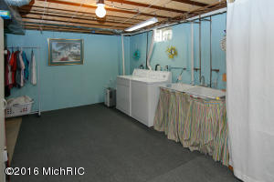12101 Southgate Dr, Plainwell, MI 49080 photo 20
