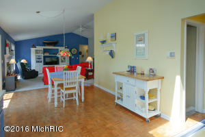 12101 Southgate Dr, Plainwell, MI 49080 photo 10