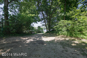 12101 Southgate Dr, Plainwell, MI 49080 photo 23
