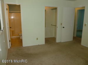 13091 M-89, Augusta, MI 49012 photo 13