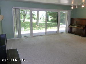13091 M-89, Augusta, MI 49012 photo 5