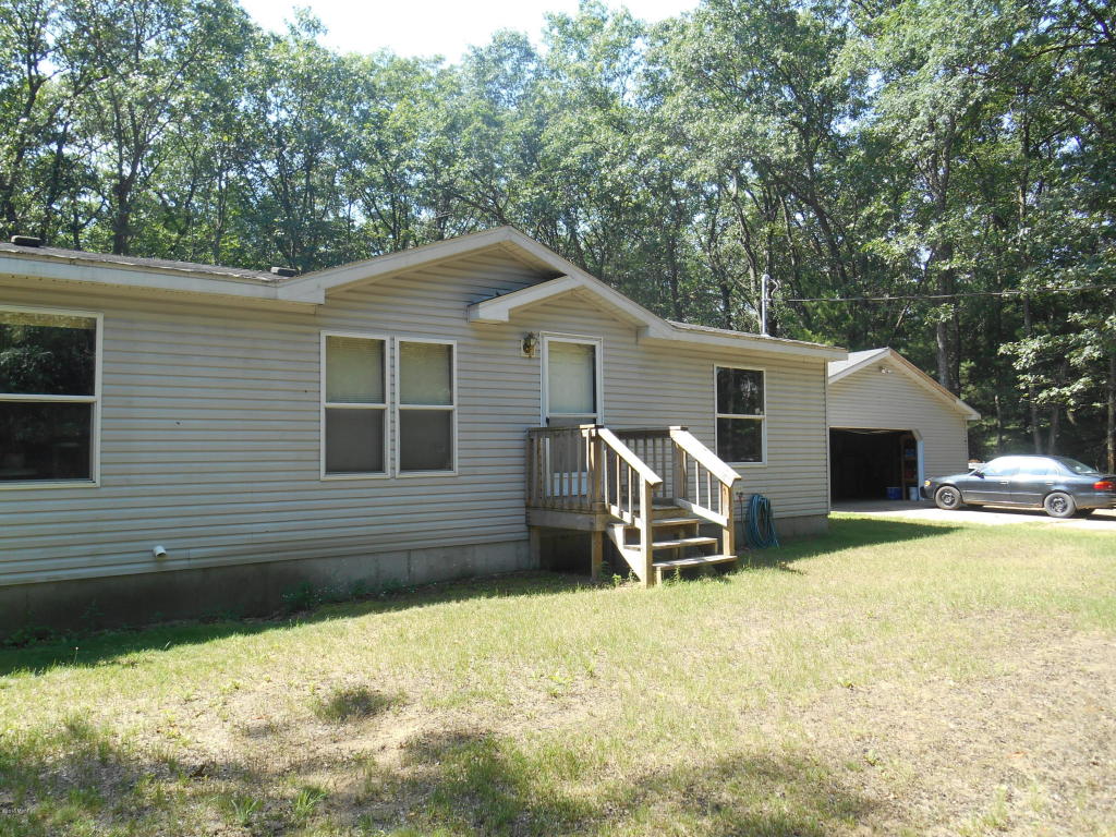 3030 E 82nd St, Newaygo, MI 49337 photo 1
