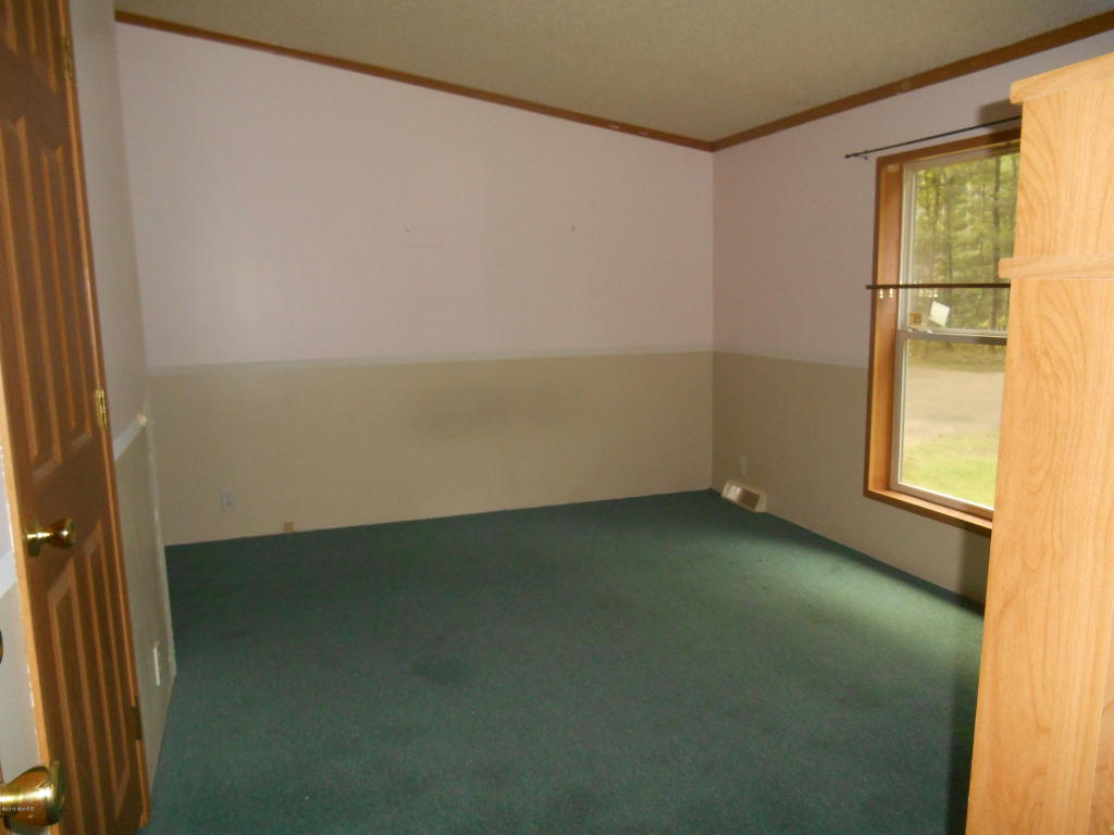 3030 E 82nd St, Newaygo, MI 49337 photo 8