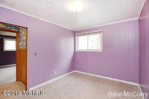 95 E Washington, Newaygo, MI 49337 photo 10