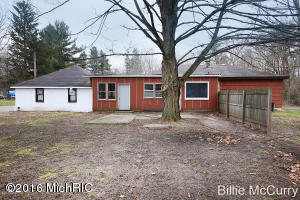 95 E Washington, Newaygo, MI 49337 photo 18