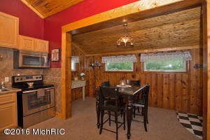 120 Sheldon, Climax, MI 49034 photo 3