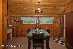 120 Sheldon, Climax, MI 49034 photo 4