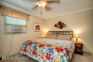 740 Wright Ln, Marshall, MI 49068 photo 21