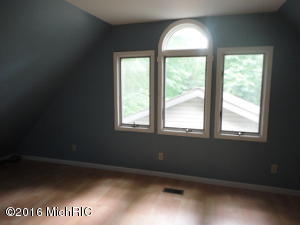 4018 E Shore Dr, Stanton, MI 48888 photo 25