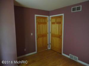 4018 E Shore Dr, Stanton, MI 48888 photo 18
