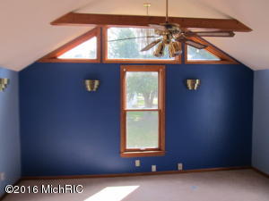 435 Prospect, Constantine, MI 49042 photo 9