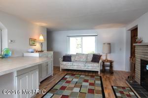 5420 E Oak St, Newaygo, MI 49337 photo 11