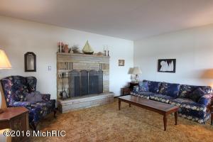 5420 E Oak St, Newaygo, MI 49337 photo 6