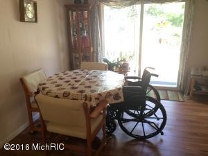 10175 Beachview Dr, Jerome, MI 49249 photo 8