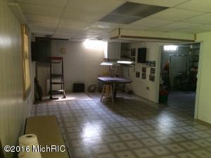 10175 Beachview Dr, Jerome, MI 49249 photo 9