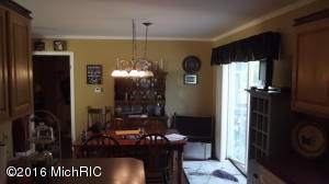272 Riverview Dr, Coldwater, MI 49036 photo 11