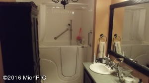 272 Riverview Dr, Coldwater, MI 49036 photo 15