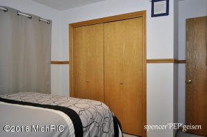 1117 N State Rd, Belding, MI 48809 photo 11
