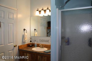 2141 E 95th St, Newaygo, MI 49337 photo 11