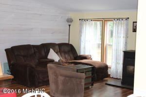 2141 E 95th St, Newaygo, MI 49337 photo 8