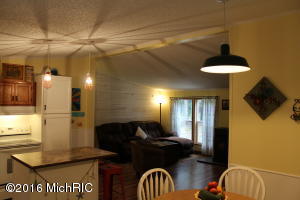 2141 E 95th St, Newaygo, MI 49337 photo 4