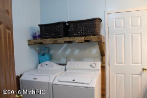 2141 E 95th St, Newaygo, MI 49337 photo 13