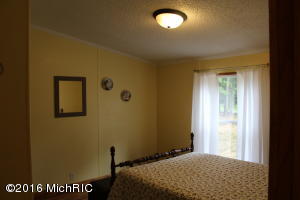 2141 E 95th St, Newaygo, MI 49337 photo 16