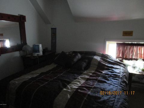 211 E Walnut St, Albion, MI 49224 photo 12