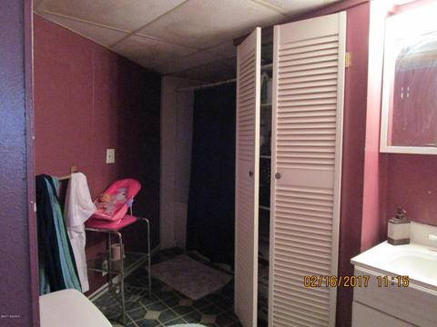 211 E Walnut St, Albion, MI 49224 photo 7