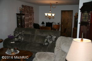 224 E Jane St, Bellevue, MI 49021 photo 6