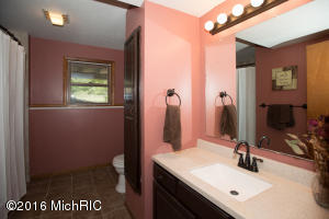 331 102nd Ave, Plainwell, MI 49080 photo 17