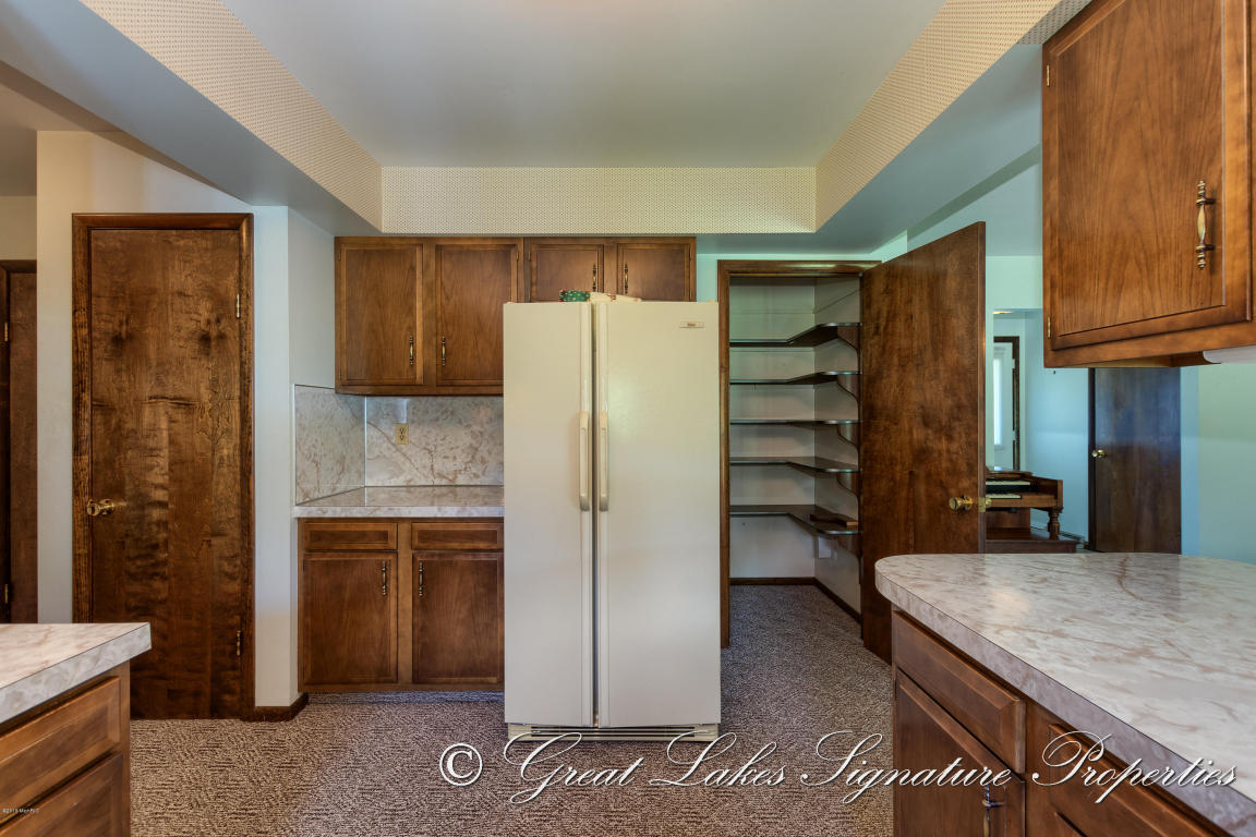 722 N State, Belding, MI 48809 photo 12