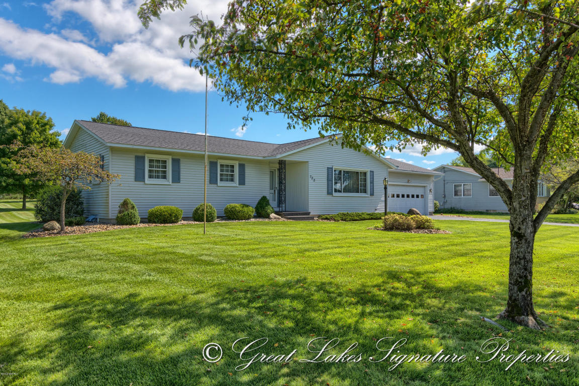 722 N State, Belding, MI 48809 photo 40