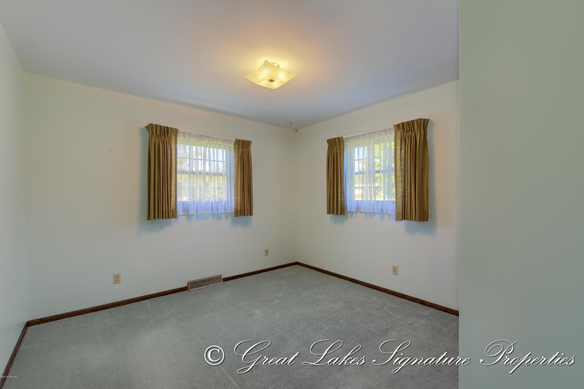 722 N State, Belding, MI 48809 photo 20