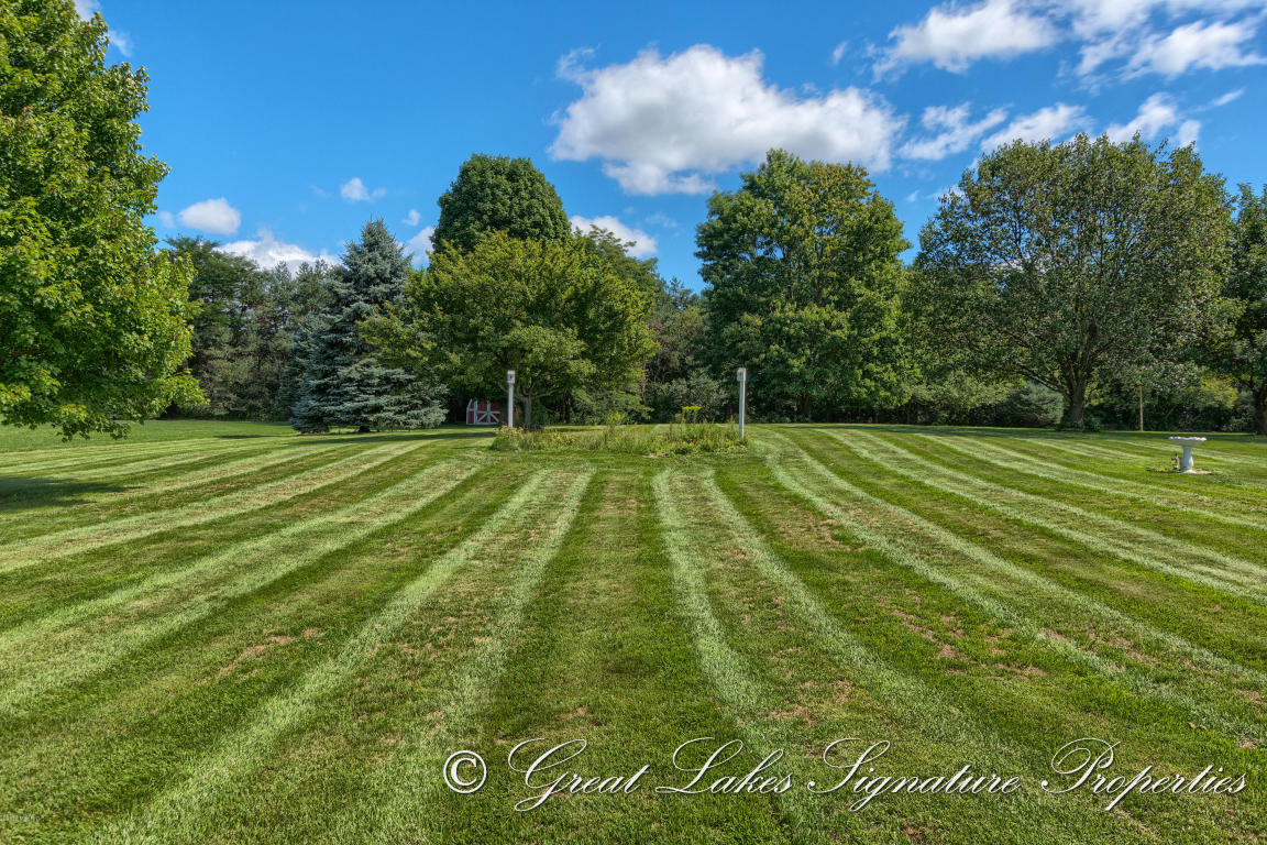 722 N State, Belding, MI 48809 photo 36