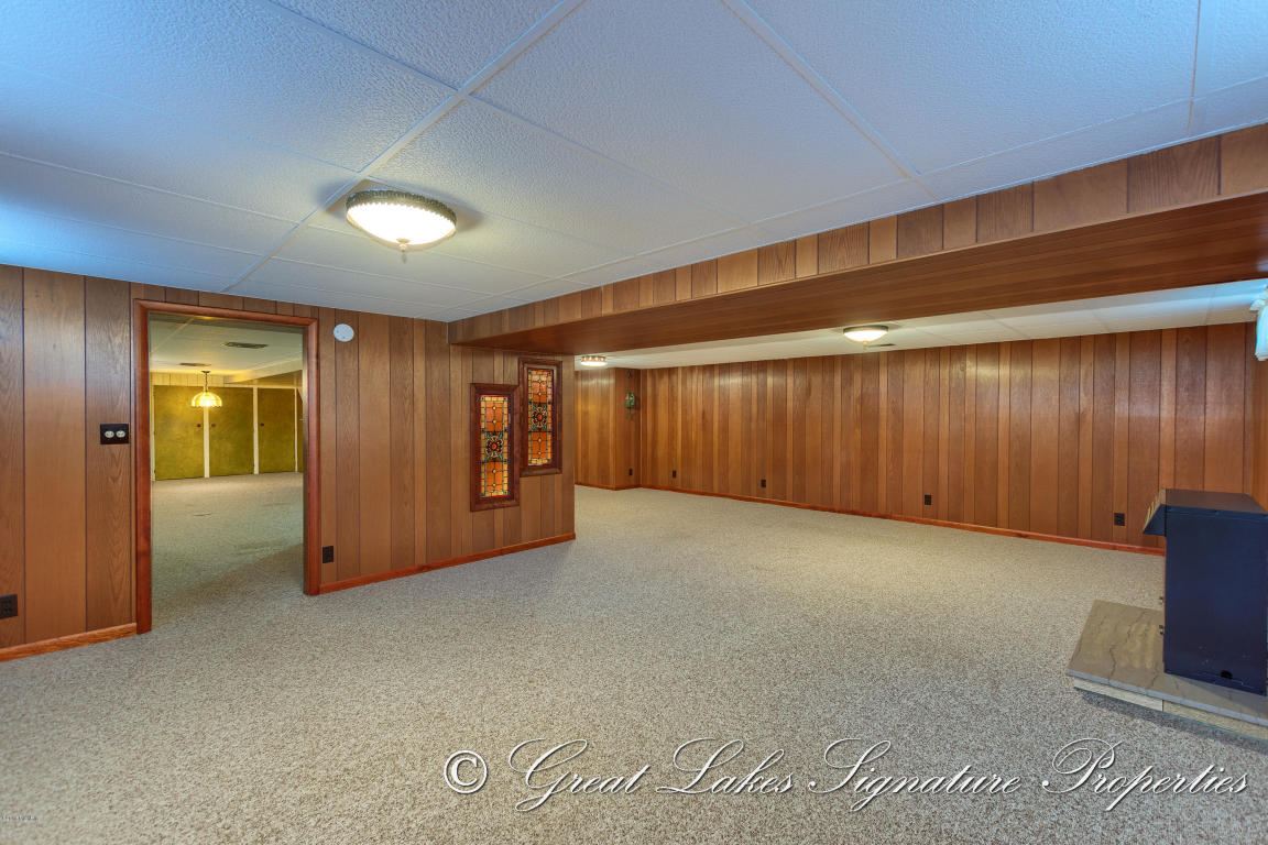 722 N State, Belding, MI 48809 photo 26