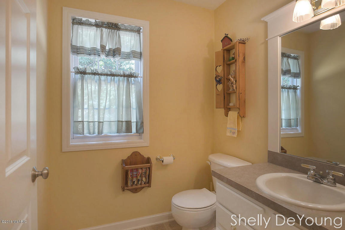 6250 Ingalls Rd, Belding, MI 48809 photo 12