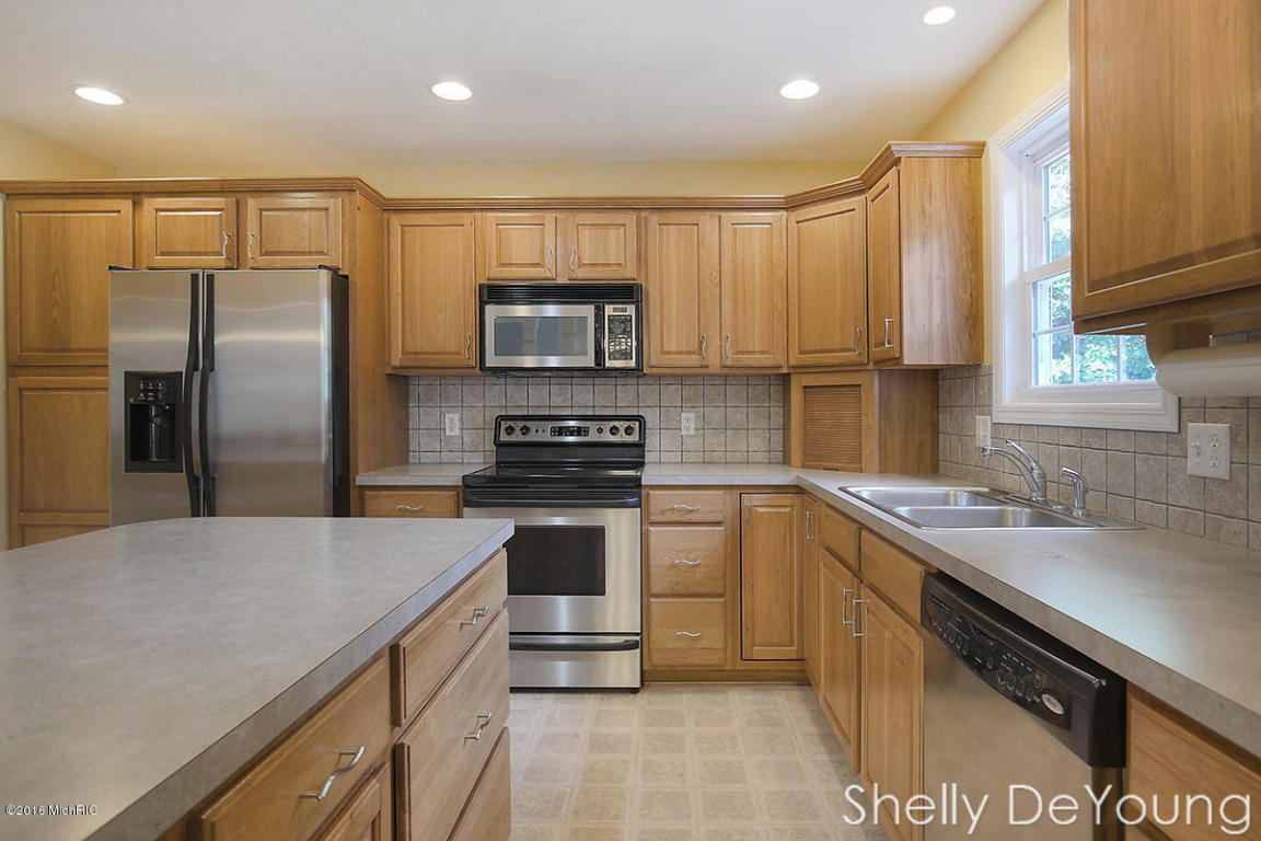6250 Ingalls Rd, Belding, MI 48809 photo 9