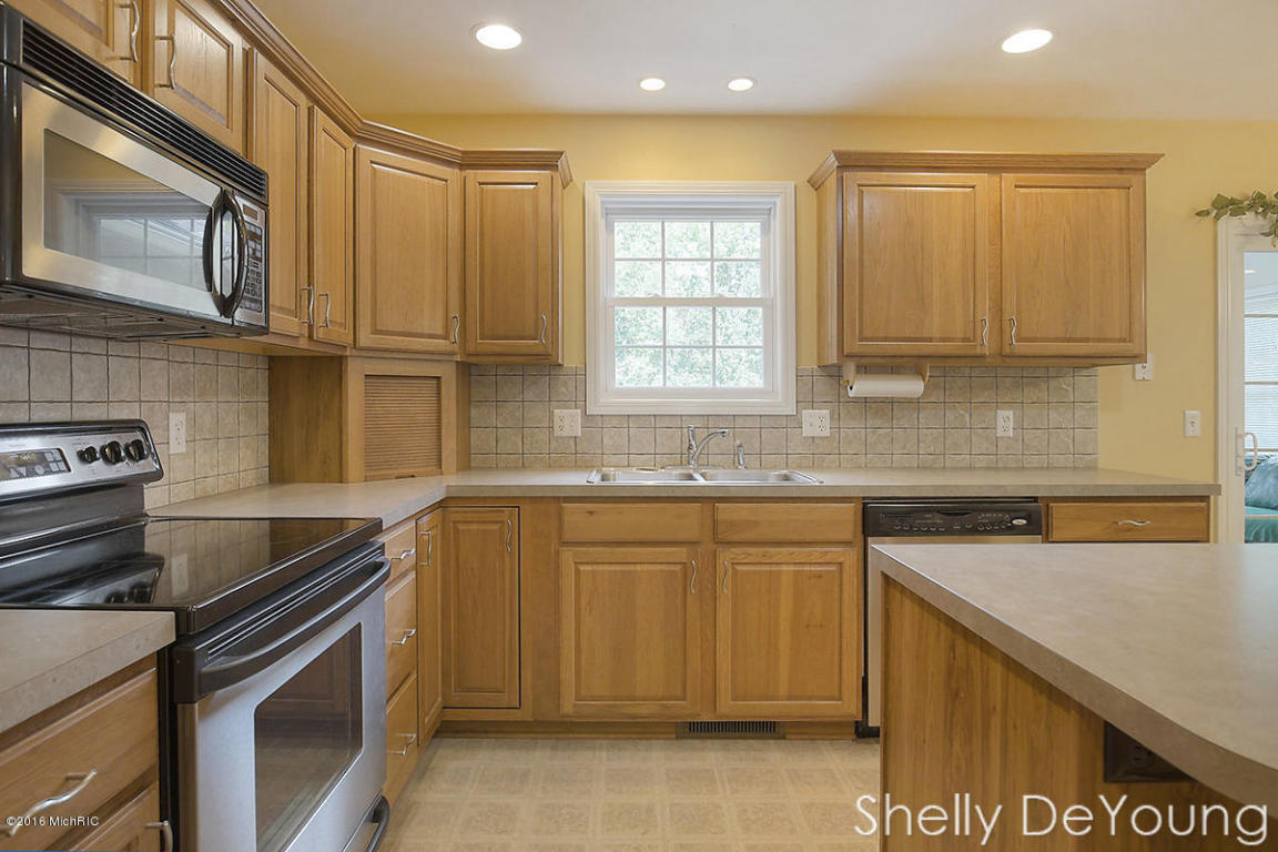 6250 Ingalls Rd, Belding, MI 48809 photo 10